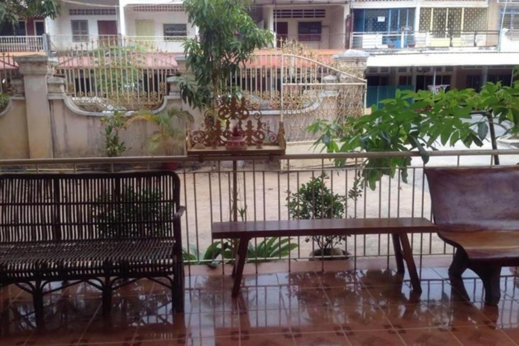 Ta Eng Guesthouse Kampot Eksteriør billede